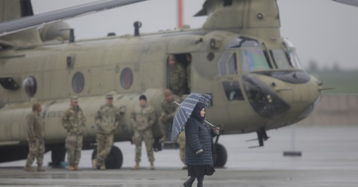 Afirmațiile Pentagonului despre forțele americane staționate la Mihail Kogălniceanu: „Nu este o plecare din Europa Afirmațiile Pentagonului despre forțele americane staționate la Mihail Kogălniceanu: „Nu este o plecare din Europa. Din contră”