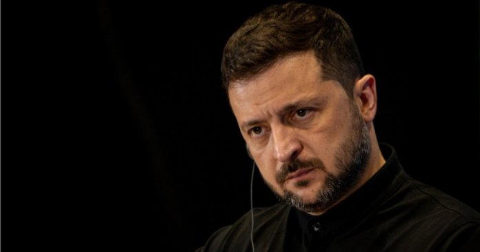 Zelenski transmite un mesaj către națiune după inițiativa Trump-Putin: „Ori renunțăm la demnitate, ori pierdem un aliat crucial”