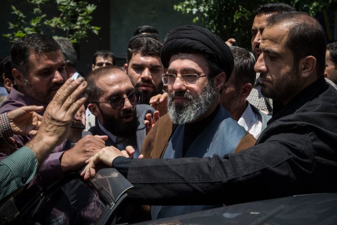 Noul conducător al Iranului „este rănit, posibil desfigurat”: cele mai recente detalii din SUA referitoare la Mojtaba Khamenei
