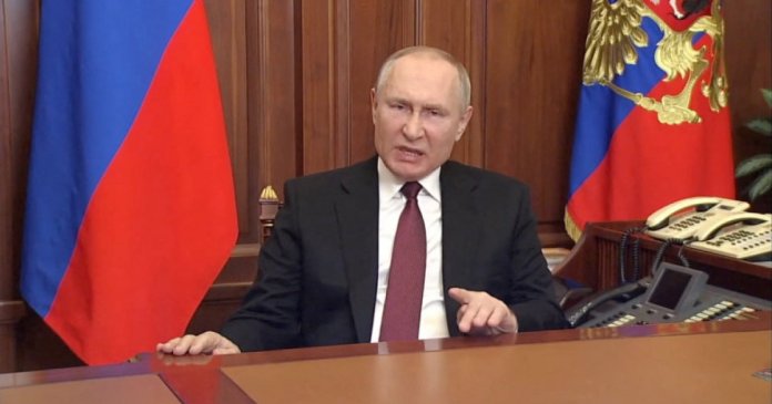 „Să primești lecții despre imoralitate de la cel mai căutat criminal din istorie este pur și simplu neliniștitor.” Criza încrederii...