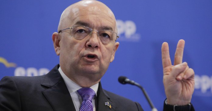 Emil Boc, mesaj pentru PSD și Opoziție: Formațiunile care susțin o moțiune de cenzură trebuie să constituie noul Guvern