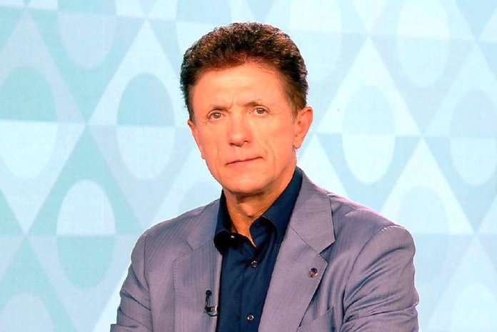 Gică Popescu se află față în față cu jucătorul titular al echipei naționale a României: „Am senzația că ne oferă un avantaj venind”