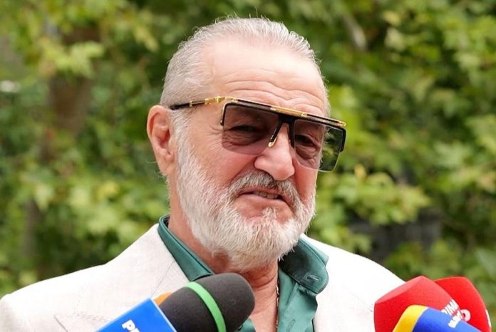 „Mă ofensezi!” » Gigi Becali erupe în privința barajului pentru Conference League dintre FCSB și Dinamo: „Îmi faci comparație cu Kopic? Eu sunt la standardul lui Guardiola”