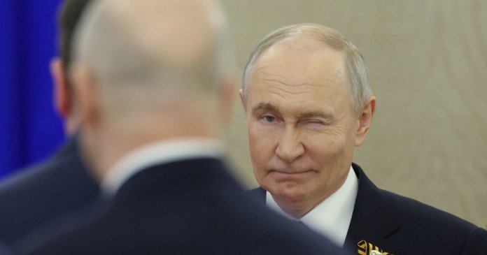 Motivul pentru care conducerea de la Kremlin nu poate elimina puterea lui Putin și măsurile pe care le poate lua Occidentul pentru a...