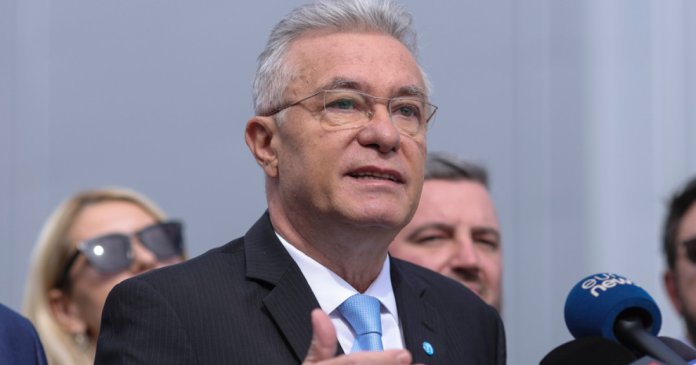 Cristian Diaconescu, referindu-se la reacția NATO la cererea de ajutor a României: „Îngrijorător. E bine că Nicușor...”