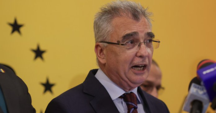 Reacția lui Peiu după afirmația lui Veștea că nu se simte deranjat „dacă aleșii AUR îl vor susține din...