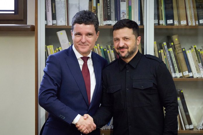 Nicușor Dan, vizită astăzi în Ucraina la solicitarea lui Zelenski / Relevanța participării la Summitul de la Kiev