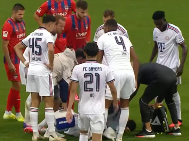 Incident uluitor la Bayern! Jamal Musiala a căzut din nou inconștient pe teren, în doar 3 zile.