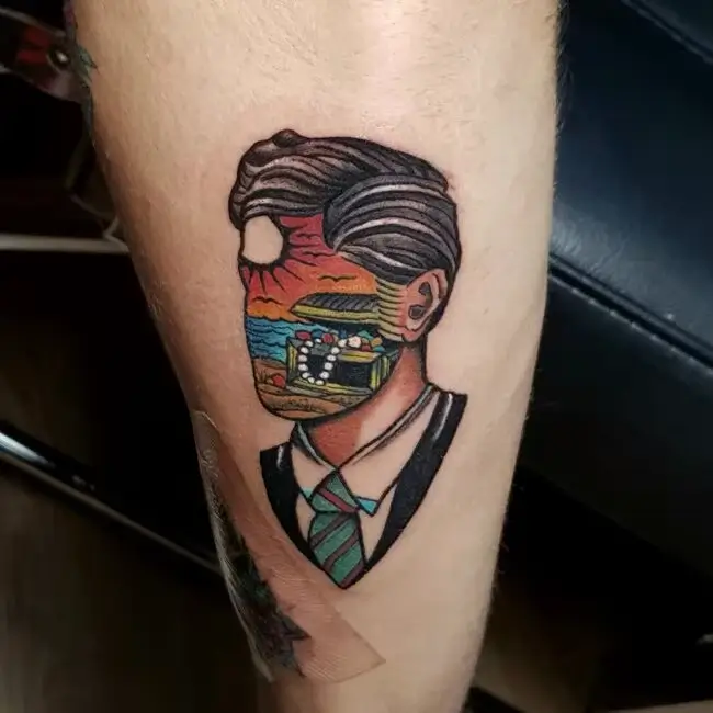 primul tatuaj