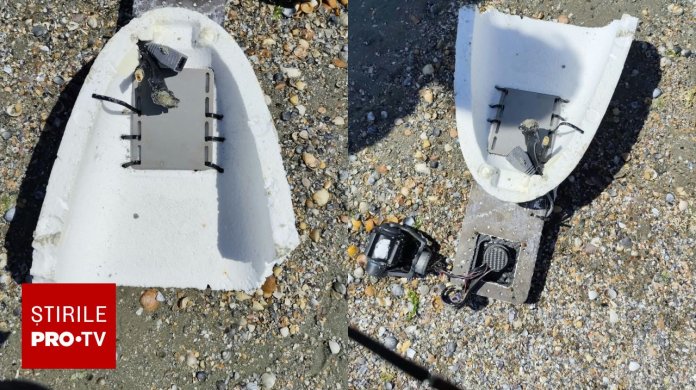 Resturi de dronă găsite în Marea Neagră, aproape de Olimp. Salvamarii le-au localizat la 30 de metri de mal.